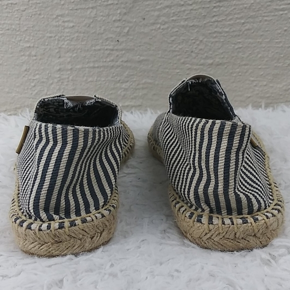 Alexis Leroy Blue Striped Fabric Upper Round Toe Slip On Espadrille Flats - Picture 10 of 12